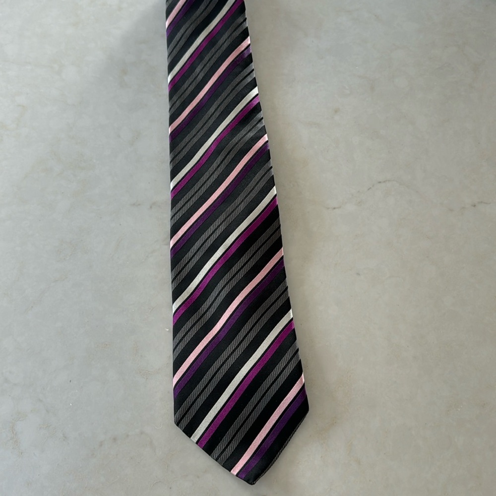 Like new Zanetti Italy Silk Tie purple grey pink stripes